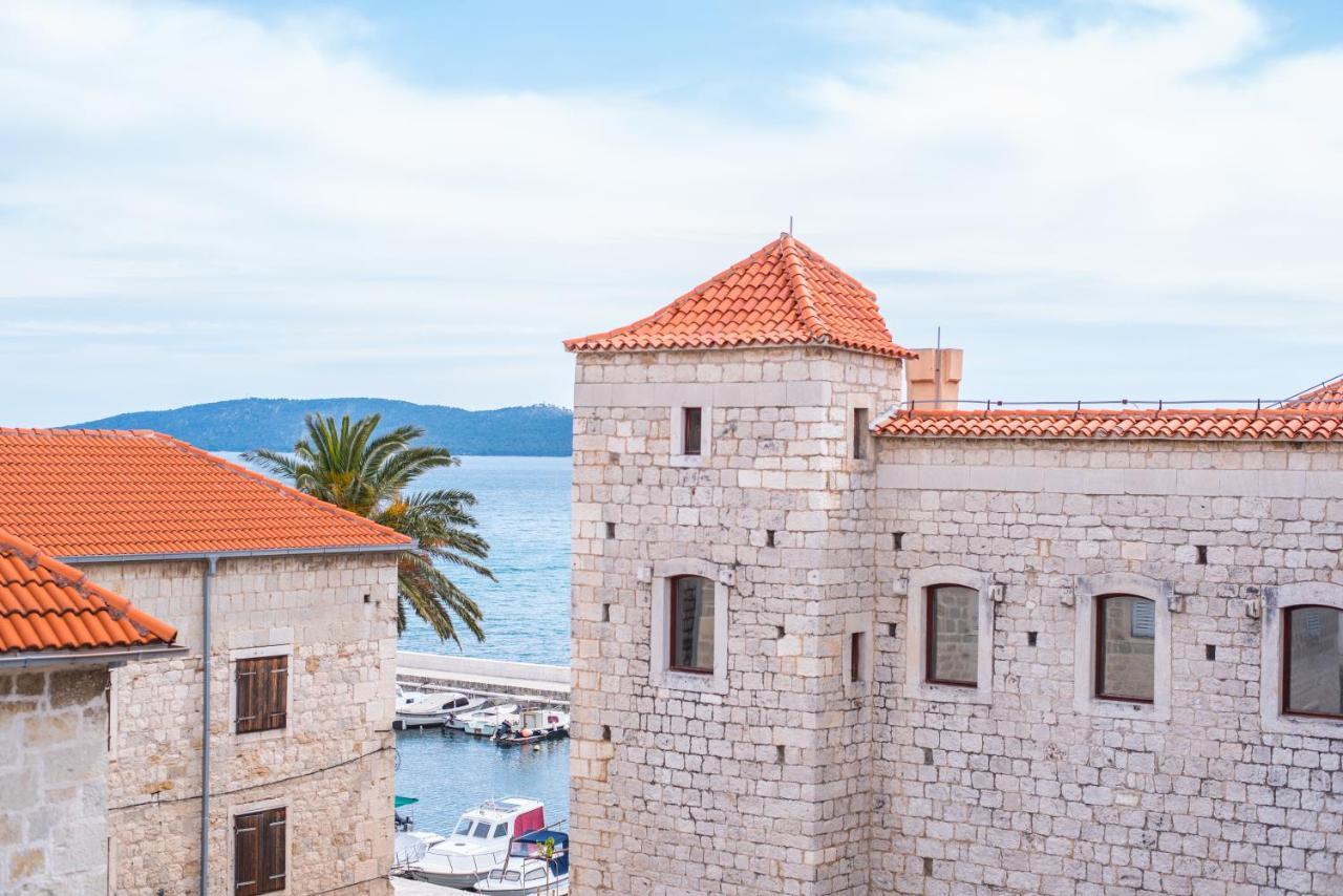 Heritage Villa Vitturi Sea View Kaštela エクステリア 写真